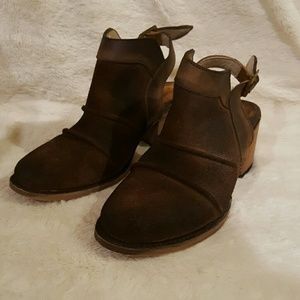 Distressed seude free bird bootie